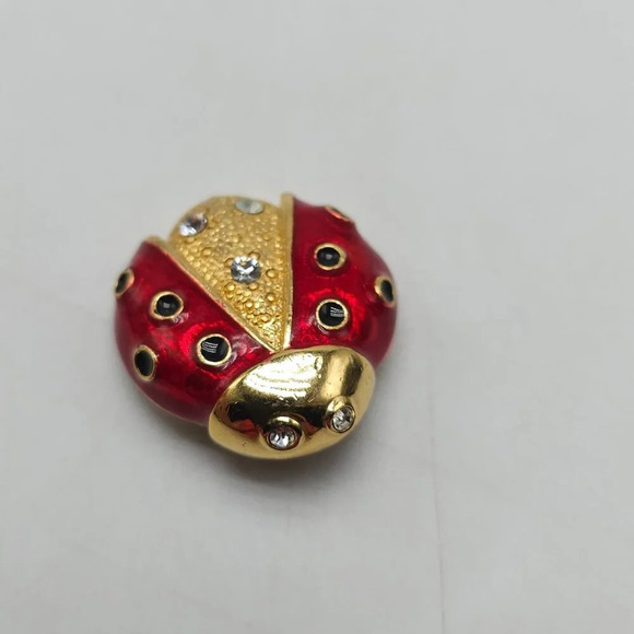 Vintage AAi Ladybug Brooch Pin Red & Gold Enamel Rhinestones 1.5" - Picture 2 of 4